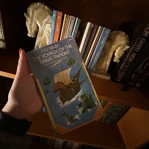 Vintage books! C. Lewis - Picture 6 of 11